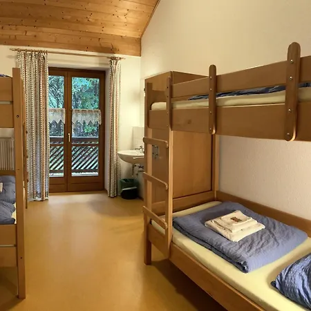 Hostello *